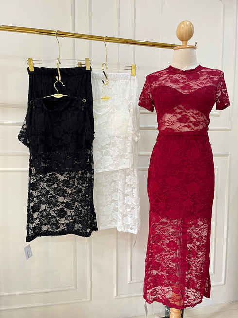 Women Padded Lace Tops With Side Slit Skirts